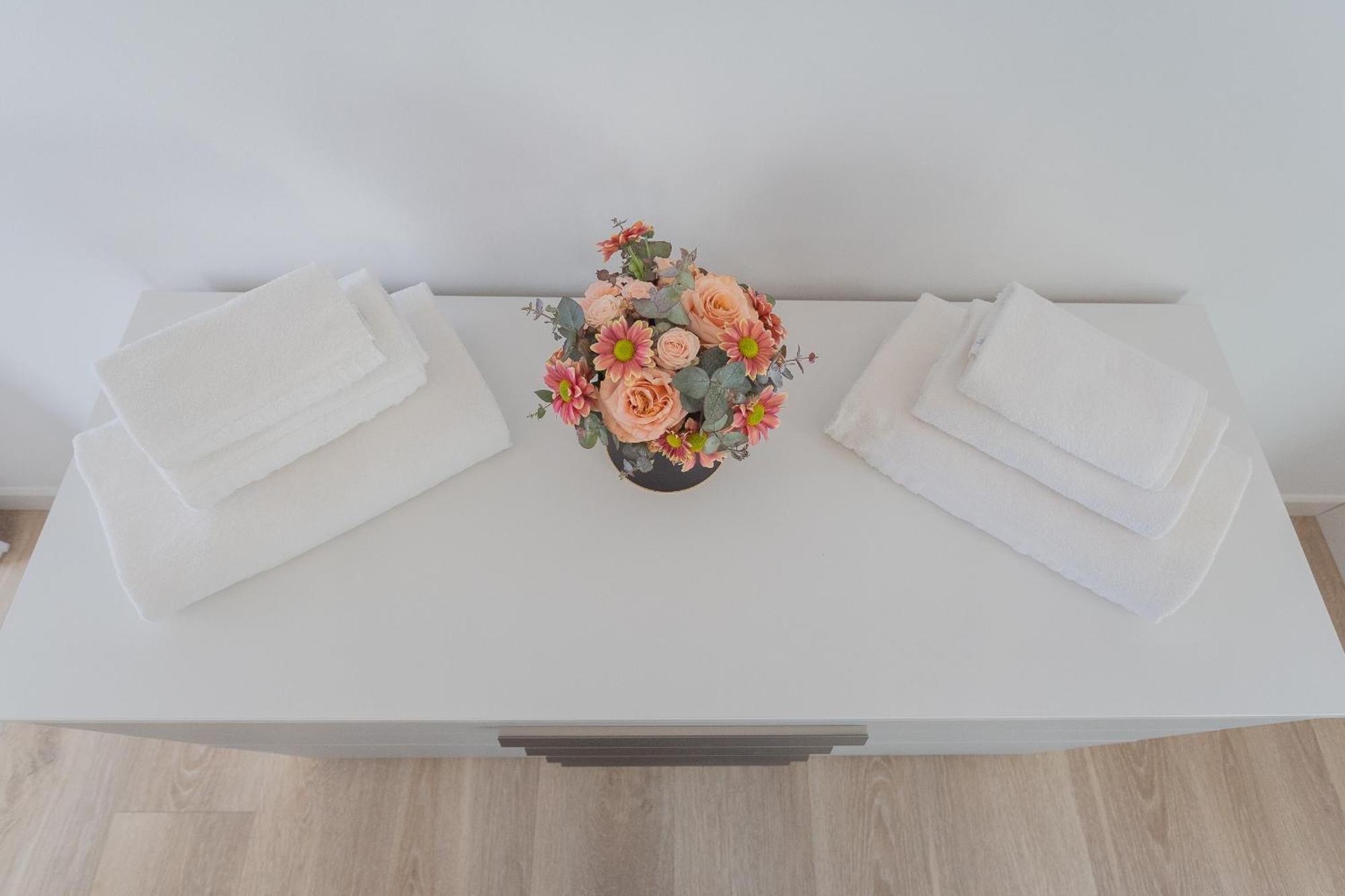 Valarin Luxury Apartments & Wellness, Vercana By Rent All Como Extérieur photo